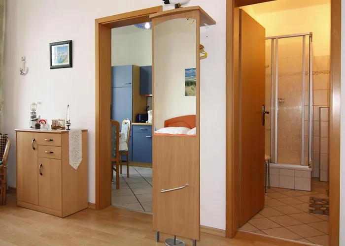 Sea Noise, Ahlbeck *